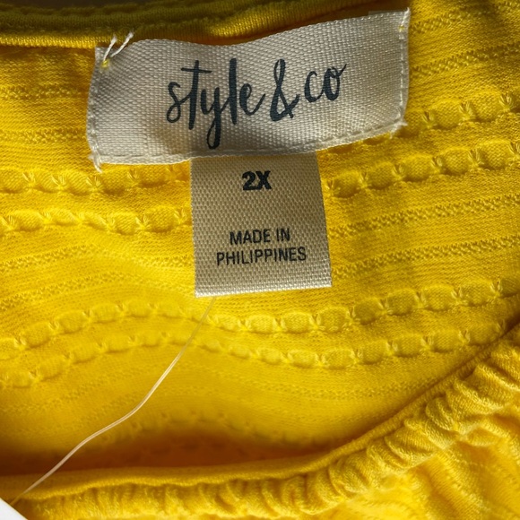 Style & Co Plus Size Textured Ruffle-Neck Sunflower 2X New With Tags - Picture 3 of 6